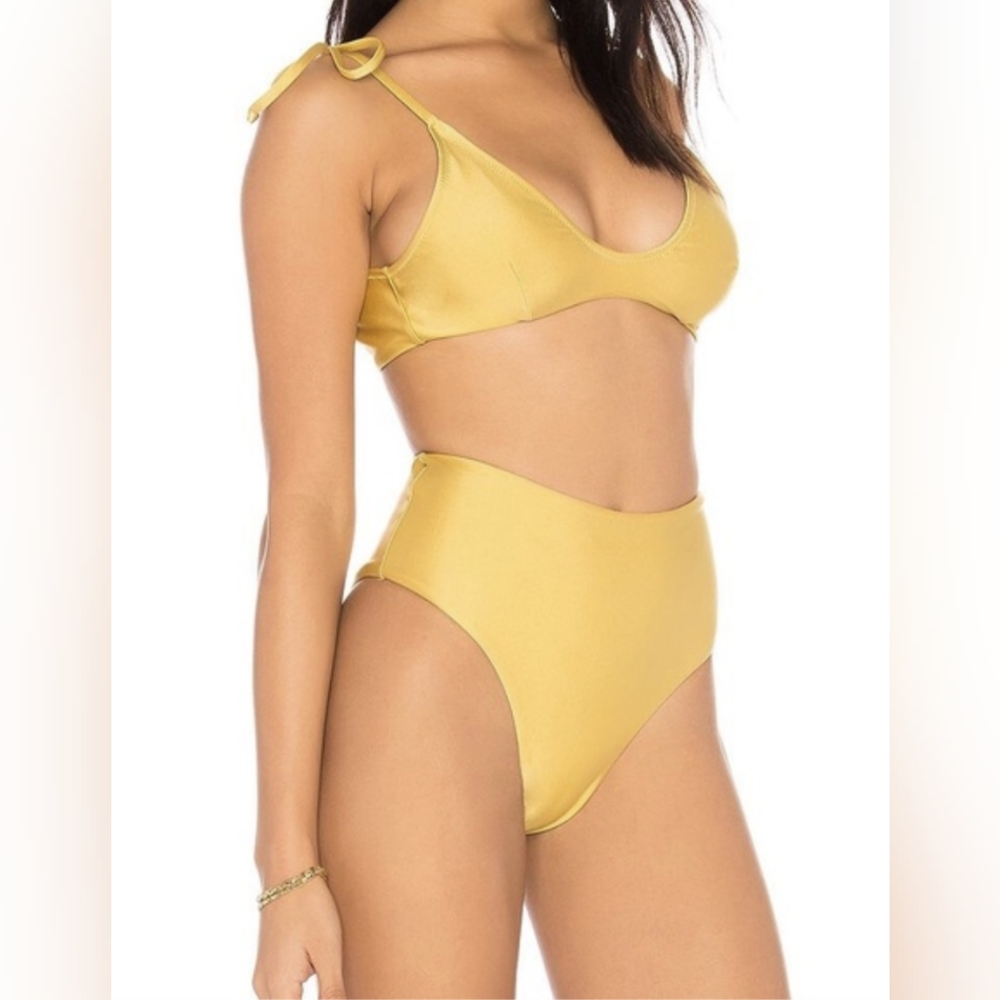NEW Midsommar Exclusive Swimsuit with Revolve Size S Top and Bottom MADE IN USA